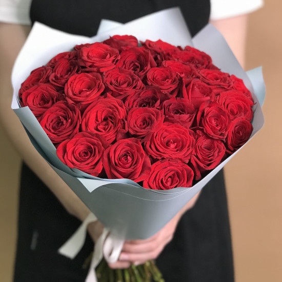 Розы Букет из 33 красных роз (40 см)