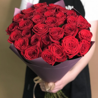 Букет из 31 красной розы (40 см)